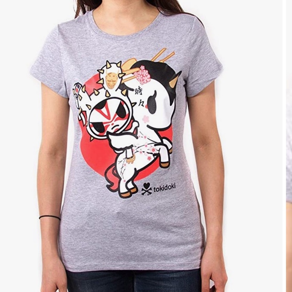 🦄🦄Tokidoki Tee🦄🦄